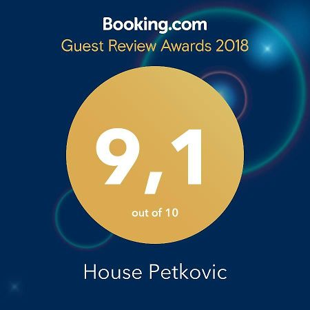 Отель House Petkovic Кореница Экстерьер фото